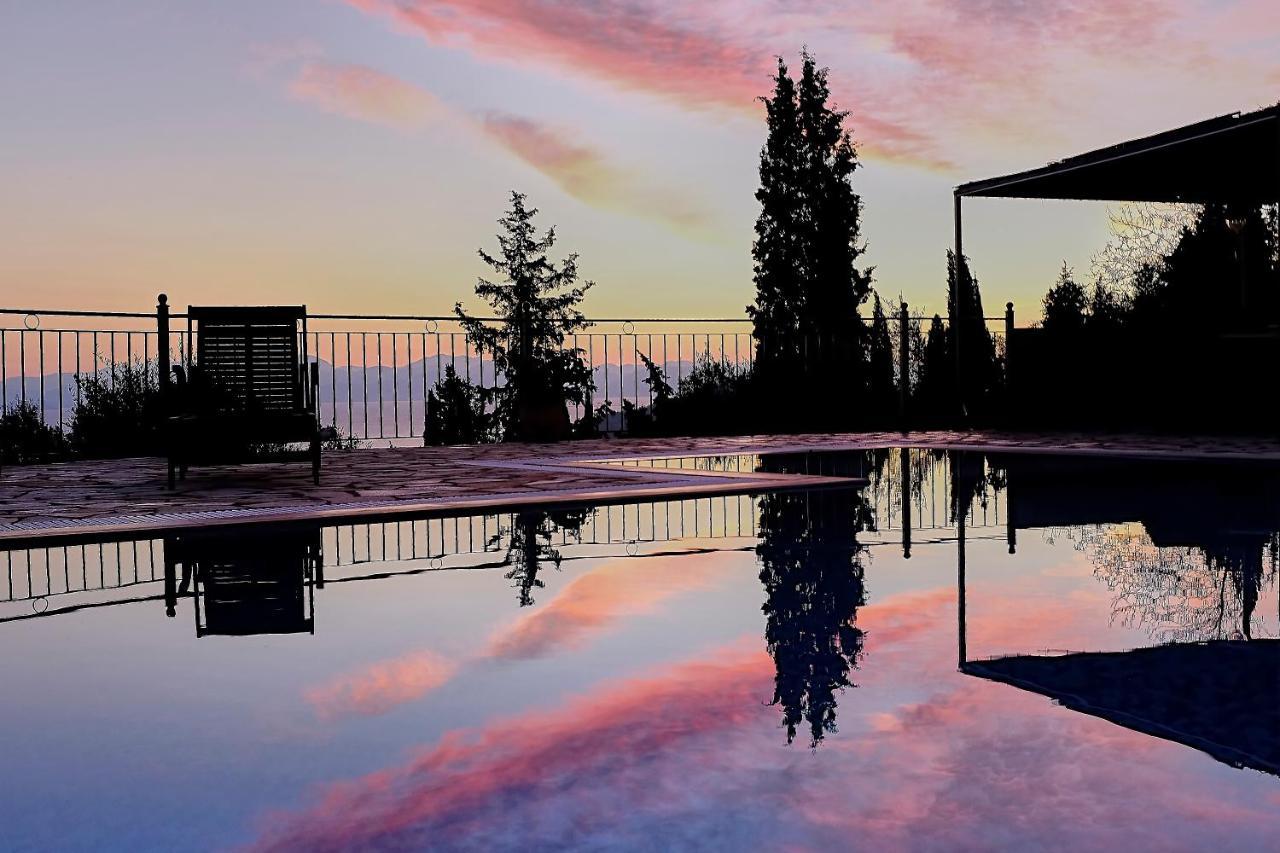 Villa Boukari Chlomos Bagian luar foto