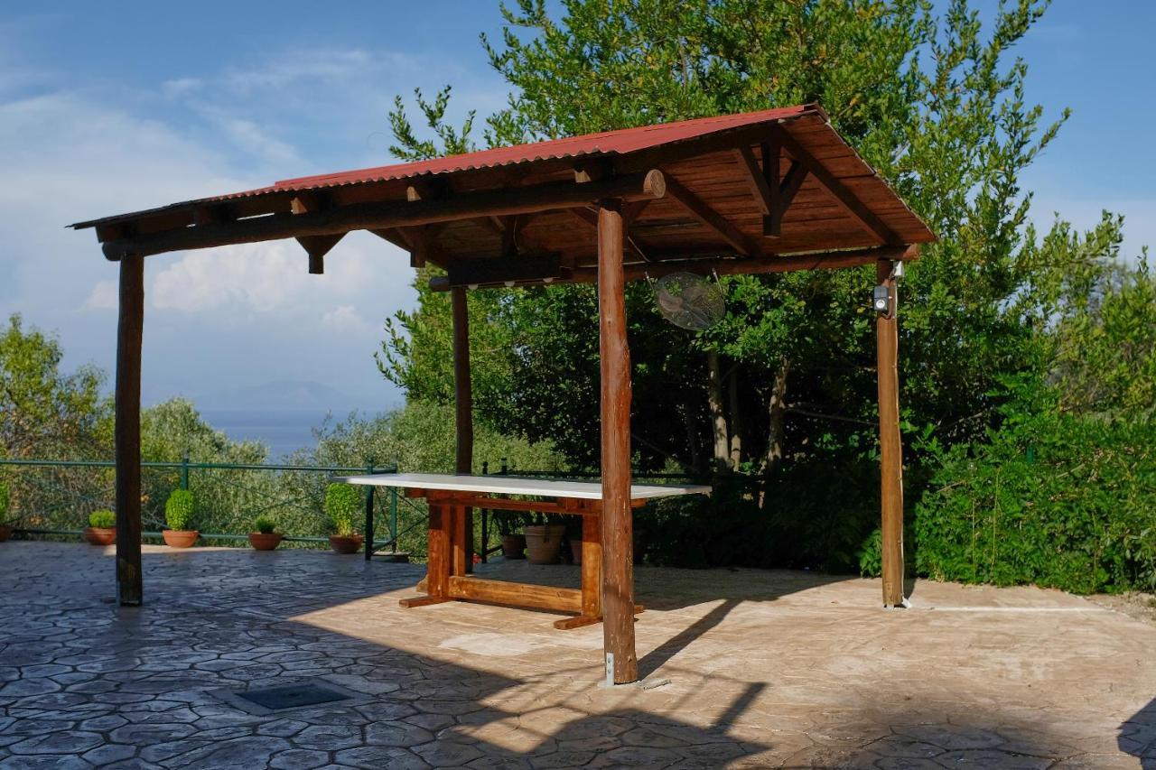 Villa Boukari Chlomos Bagian luar foto